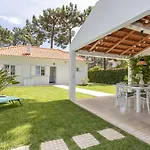 Дом отдыха Casa Aroeira - Near Lisbon *